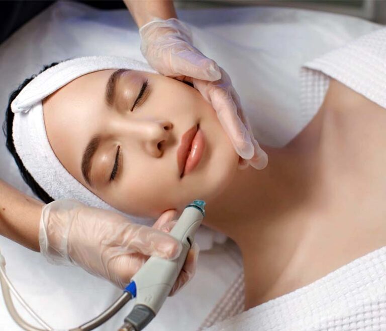 Best Skincare Treatment for Glowing Skin in Lahore